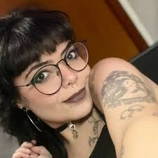 Lara Blanco (@laracblanco) • Threads, Say more