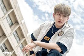 방찬(bang chan)) streetlight changbin's commentstreetlight은 붐뱁 힙합 트랙 위에 남들에게 말하지 못하고 혼자. Changbin Seo Chang Bin 2021 Updated Kpop Profile Kpopping