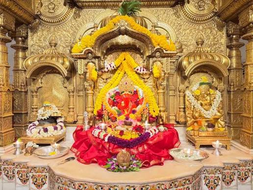 Shree Siddhivinayak Ganapati Temple Trust (@siddhivinayaktempletrust) •  Instagram photos and videos