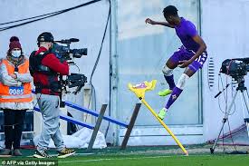 Fiorentina 1 2 Inter Milan Aet Romelu Lukaku Scores Last Gasp Winner Daily Mail Online