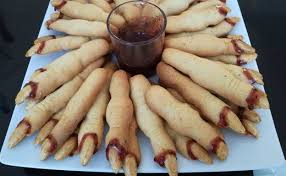 Los Dedos De Bruja Recette I Cook In Guy Demarle Recette Recette Poudre Amande Dessert Halloween
