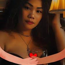 Sally Robles (@playgirlsally) • Instagram photos and videos