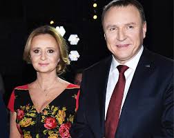 Jacek kurski znów stanął na czele telewizji publicznej. Nigdy Nie Jest Za Pozno Na Milosc Kim Jest Joanna Druga Zona Jacka Kurskiego Viva Pl