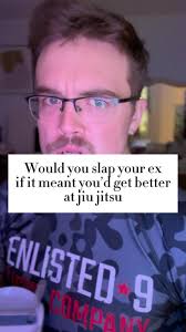 𝙈𝙄𝙆𝙀 𝙈𝙐𝙍𝙍𝘼𝙔