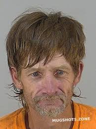 Dirk Elliot's Instagram, Twitter & Facebook