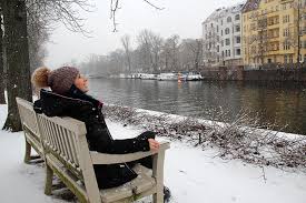O identificador de fuso horário iana para berlim é europe/berlin. Neve Em Berlim Charlottenburg Branquinho Apure Guria