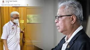 Jun 18, 2021 · ismail sabri memaklumkan, pada khamis sebanyak 133 operasi sanitasi telah dilaksanakan di seluruh negara. Posting Saya Sudah Tutup Pintu Depan Tapi Ismail Sabri Yaakob Jadi Perbahasan