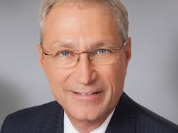 Ed Munson, vice president and GM of KPHO-TV CBS5, KTVK 3TV to retire