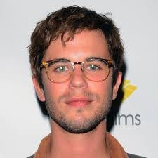 Eliza Marcus's Instagram, Twitter & Facebook