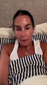 Kimberly Scheer's Instagram, Twitter & Facebook