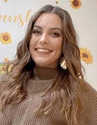 Amber Hicks's Instagram, Twitter & Facebook