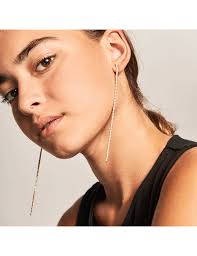 Get the latest arrival from pdpaola. Shop Now Pdpaola Rings Sasha Gold Sam Parfums