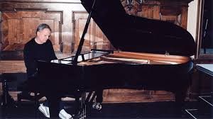 f d a bm f# c#m g em a# c# c chords for herbert grönemeyer kinder an die macht with song key, bpm, capo transposer, play along with guitar, piano, ukulele & mandolin. Herbert Gronemeyer Im Portrat Und Interview Sz Magazin