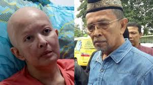 Ayah yana zein tak terima jenazah putrinya dimakamkan secara kristen dan terlibat adu mulut, ibunda mengaku punya bukti bahwa agama yana zein di ktp. Semasa Hidup Yana Zein Ternyata Masih Berkomunikasi Dengan Ayahnya Kumparan Com