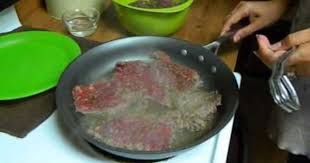 Puerto Rican Bistec Encebollado Puerto Rico Arroz Blanco Habichuelas Guisadas Y Bistec Encebollado White Rice Stewed Beans And Puerto Rican Steak And Onions Comida Latina Bisteck Recetas Comida