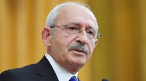 Kemal kılıçdaroğlu, 15 haziran 2017 ile 9 temmuz 2017 tarihleri arasında ankara'dan i̇stanbul'a adalet yürüyüşünü gerçekleştirdi. Kemal Kilicdaroglu Kimdir Nerelidir