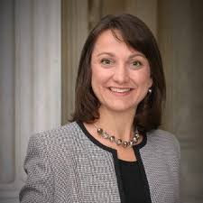 1 MINUTES GOVERNMENT AFFAIRS COMMITTEE WEDNESDAY, JUNE 16, 2021 8:00 AM