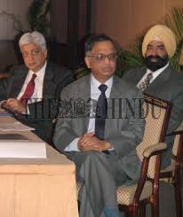 Checkout azim premji height, weight, age, biography, affairs, photos, videos, favorite things, interesting facts in hindi and more at amar ujala. Azim Premji Chairman Wipro Ltd N R Narayana Murthy Chairman And Chief Mentor Infosys Technologies Ltd The Hindu Images