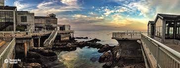 About 1.8 million people visit the aquarium every year, making it a monterey bay tourist hotspot. Lookaside Fbsbx Com Lookaside Crawler Media Me