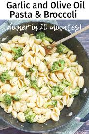 Broccoli Garlic Pasta Shells With Olive Oil And Parmesan Recipe In 2020 Garlic Pasta Dinner Stuffed Pasta Shells
