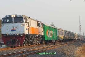Di utiket.com anda dapat mencari dengan mudah dan menemukan harga tiket ka termurah untuk route kereta api di indonesia, seperti tiket kereta api kutoarjo ke jakarta. Harga Tiket Ka Jakarta Yogyakarta Desember 2019 Harga Tiket Kereta Api