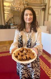 Since 10 september 2019, ann linde has served as minister for foreign affairs in prime minister stefan löfven's cabinet. Ann Linde Ø¹Ù„Ù‰ ØªÙˆÙŠØªØ± Eid Mubarak Till Alla Som Firar Hoppas Ni Far En Fin Dag Med Nara Och Kara Och Att Det Bjuds Pa Mycket Baklava Https T Co Nmw51i8sxf ØªÙˆÙŠØªØ±