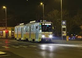 Az újpesti piac a hármas metró újpesti végállomásától száz méterre, az önkormányzat mögött található. Szent Istvan Ter Ujpesti Piac Tram Wiki Fandom