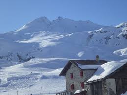 In zusammenarbeit mit dem sportgeschäft good time bivio wird diese auf sie persönlich abgestimmt. Piz Surpare Wikipedia