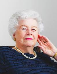 Elizabeth Ambrose's Instagram, Twitter & Facebook