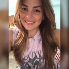 Female primary care physician in Hialeah Miami Lakes area?