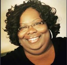 Paula Childress's Instagram, Twitter & Facebook