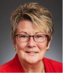 Alice Whitlatch's Instagram, Twitter & Facebook