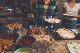 Yes, the entire thanksgiving dinner — turkey, gravy, stuffing, mashed potatoes, sweet potatoes, and brussels sprouts — all made in the slow cooker, all at the same lauren zaser / buzzfeed. Why We Eat Certain Foods On Thanksgiving Mental Floss