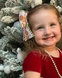 BRB, off making ✨magical memories.✨ #disneyworld #disneyprincess  #waltdisneyworld #wheredreamscometrue #magickingdom #magicalmoments  #momlife #floridalife #girlsquad #onceuponatime