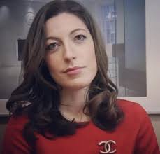 Caroline کارُل Gardner (@CaroGardner)