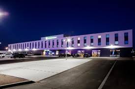 Some of the more popular amenities offered include. Holiday Inn Express Ringsheim An Ihg Hotel Ringsheim Updated 2021 Prices