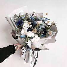 Crafting your own bouquets is an easy way to save money while still giving a beautiful gift. ð¼ ð± These Bouquets Are So Beautiful