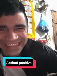 Actitud Positiva en Respuesta a Frase Viral