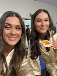 Let's get real❤️‍🔥 Take a scroll through my journey🫶🏼 5 months 22 weeks  150 days 📉27.1kg “The only difference between them and us, between me and  you, between any two people, is