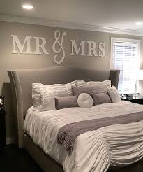 Look At This White Mr Mrs Wall Art On Zulily Today Yatak Odasi Tadilat Yatak Dekoru Ve Yatak Odasi Dekorasyon Fikirleri