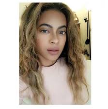 Photo : Britney Williams, un sosie de Beyoncé qui fait le buzz en octobre  2017.