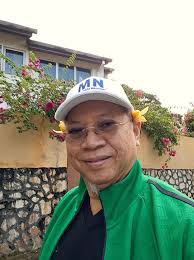 Type C sibuk beli tanah, Type M sibuk beli besi buruk..pastu melalak tanah  kita orang nak amik dah. Pastu berjemaah nyayi lagu anak kecil main api..  Lebai syok jual tanah di gua