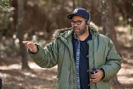 Get out isn't exactly the sort of film that viewers turn to for life lessons. Sehenswerter Horrorfilm Mit Rassismuskritik Get Out Von Jordan Peele Lauft In Deutschland An Kino Jetzt De