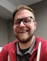 Alex Ress's Instagram, Twitter & Facebook