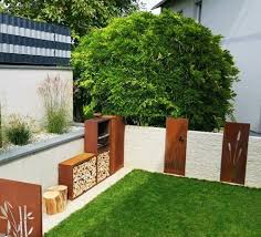 ➤ jetzt einen unserer 7 floraprima gutscheine einlösen! Prima Terra Kaminholzregal Infinita Edelrost Interismo Onlineshop Schweiz