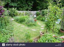Wildlife Garden Kent Uk Stock Photo Wildlife Gardening Garden Wildlife