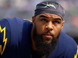 Chargers GM: We offered Allen multiple contract options before trade