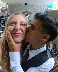 Emily Calvert (@emily_calvert) • Instagram photos and videos