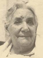 Antoinette Dimaggio's Instagram, Twitter & Facebook