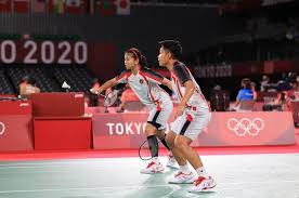 Pasangan senior, tan wee kiong dan goh v shem memiliki keyakinan bahwa pemain muda aaron chia/soh wooi yik akan mengulangi prestasi medali perak mereka di olimpiade tokyo bulan depan. Igvcjj1ydzxtym